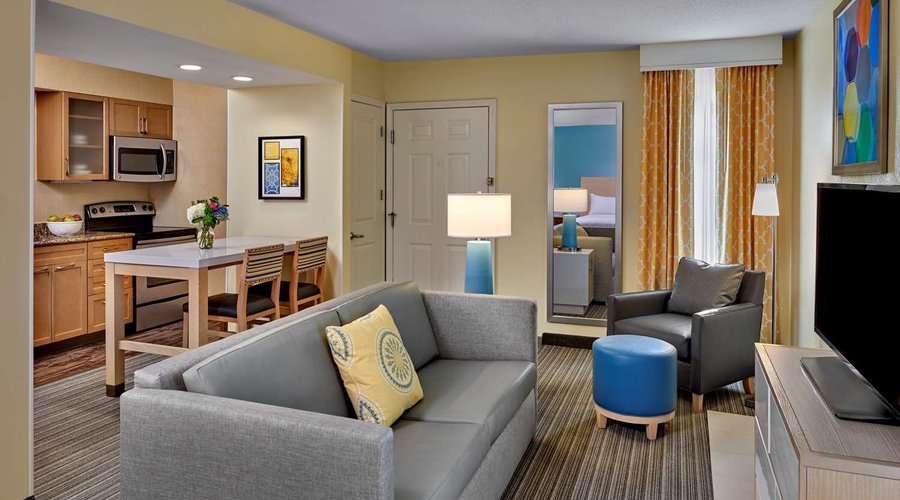 Studio Suite - Living Area