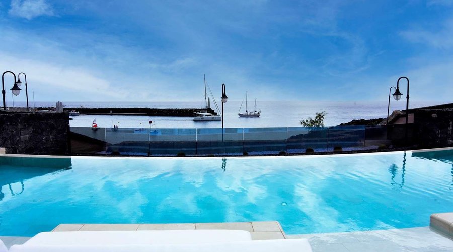Pool - outdoor