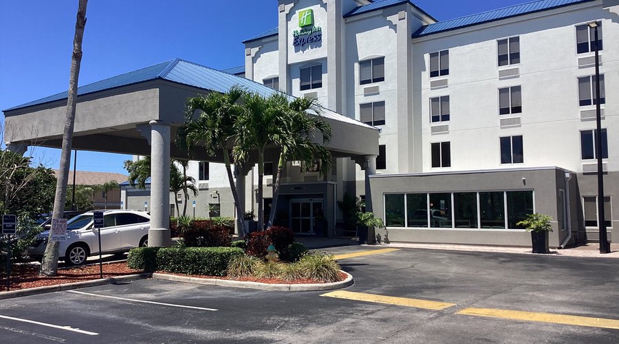 Hotel Exterior