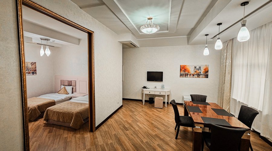 Suite room