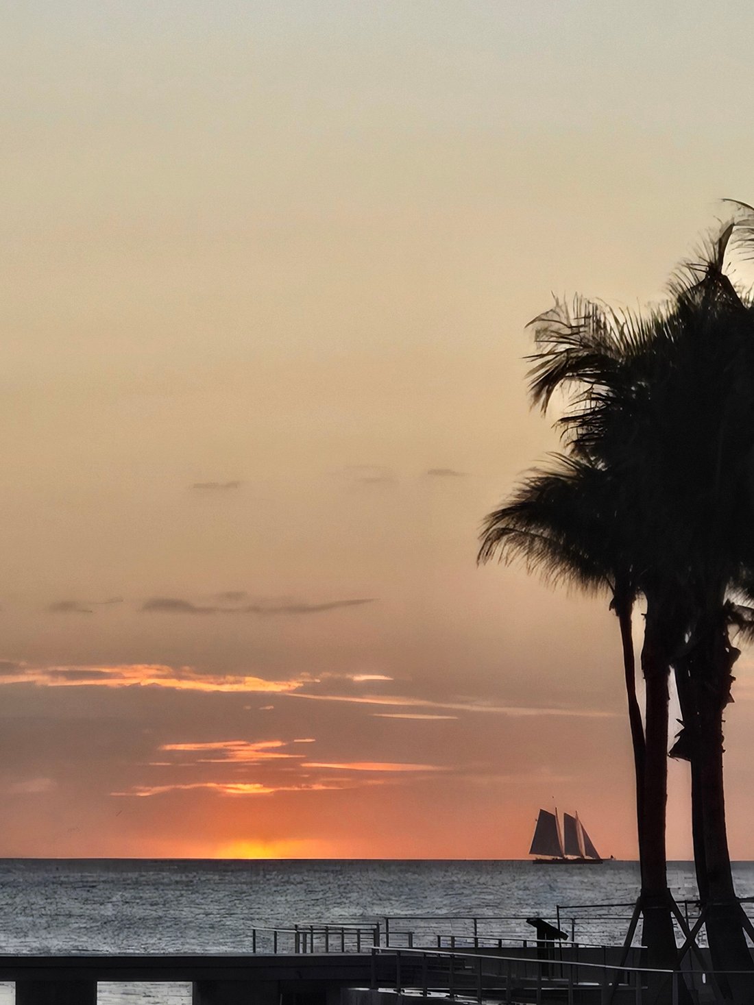 KONA KAI OASIS (Key West) Cottage Reviews, Photos, Rate Comparison