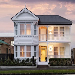 Exterior/Front of Property
