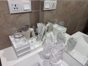 Room & Suite