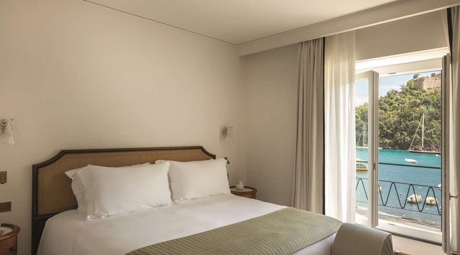 Sea View and Balcony Suite