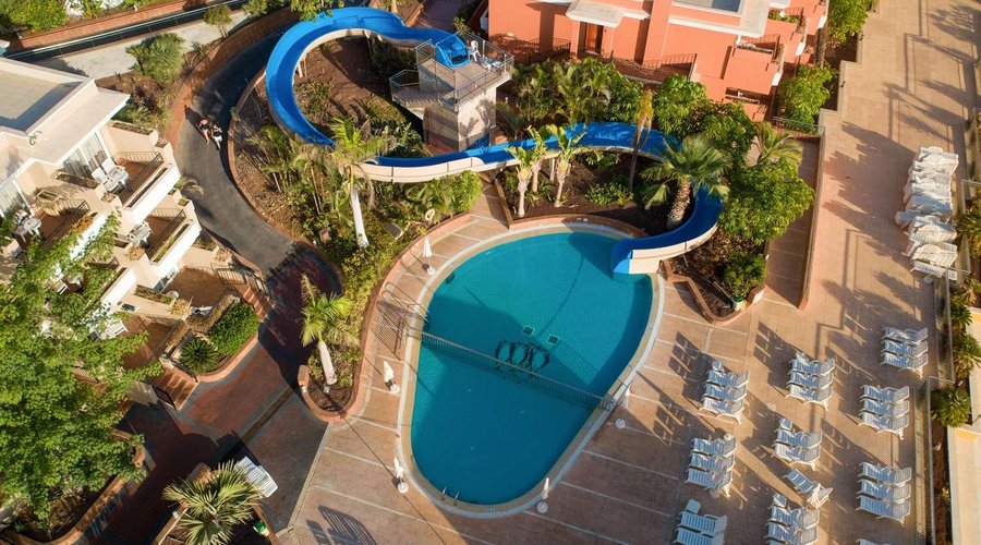 Pool - outdoor