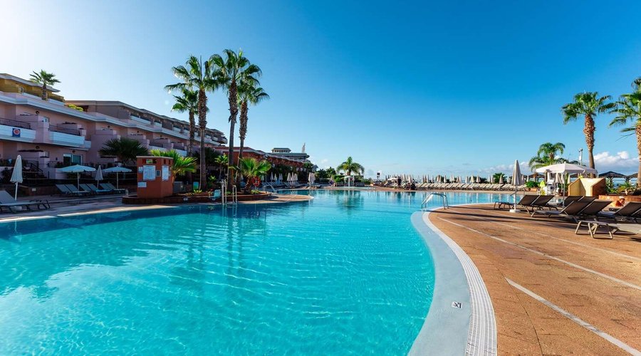 Pool - outdoor
