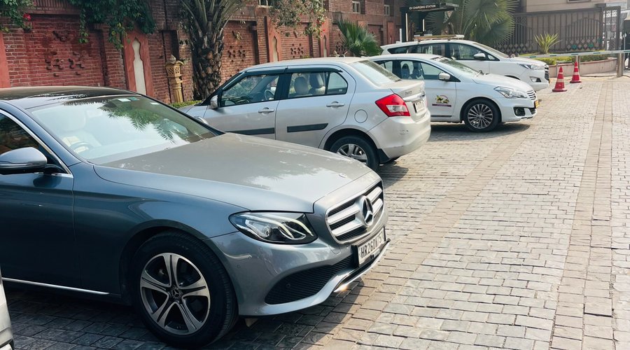 online booking, Rajasthan Taxi service, All TAXI book, Rangeela Rajasthan Taxi Jaipur
