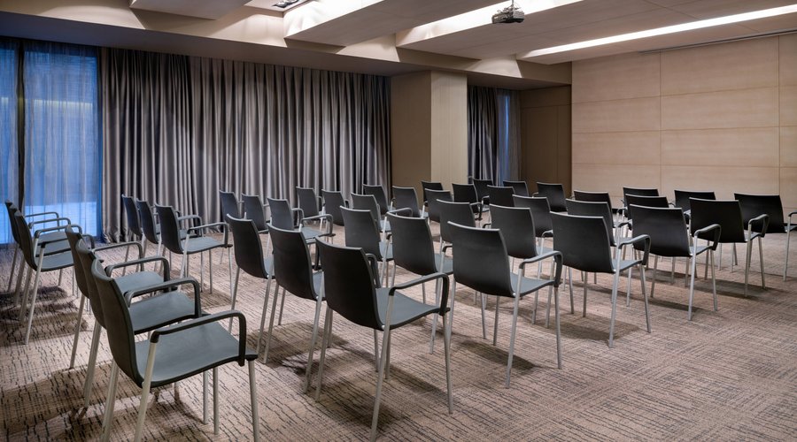 Gran Forum Meeting Room - Theatre Setup