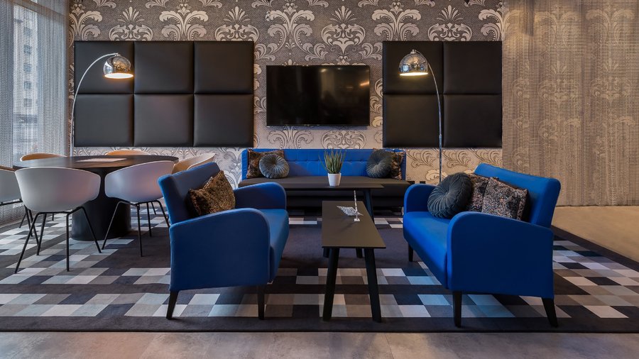 Holiday Inn – the niu, Square Mannheim Hotel Lobby