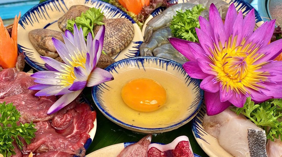 Hải sản tươi sống