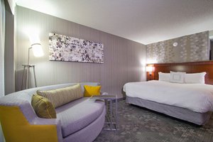 Room & Suite