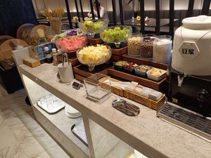 餐饮