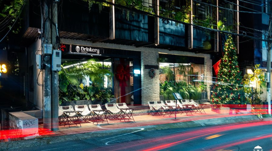 Nằm ngay con đường được mệnh danh là sầm uất nhất trung tâm Thành Phố Đà Lạt, là điểm đến hứa hẹn sẽ mang nhiều niềm vui và trải nghiệm đáng nhớ cho mọi người.
