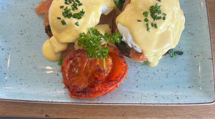 Eggs Royale