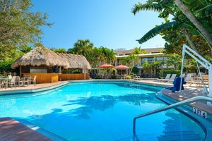 Piscina e praia
