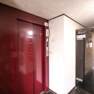 エレベーター