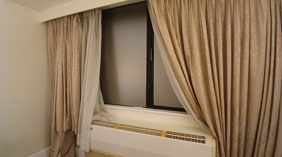"Room without a view" ...