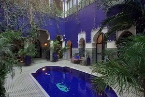 Piscina e praia