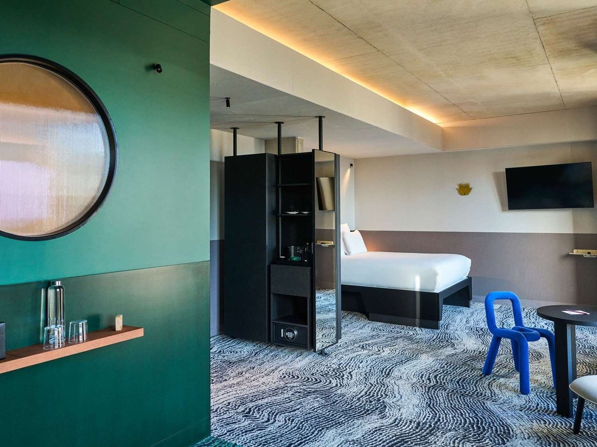 Tribe Paris Clichy Rooms: Pictures & Reviews - Tripadvisor