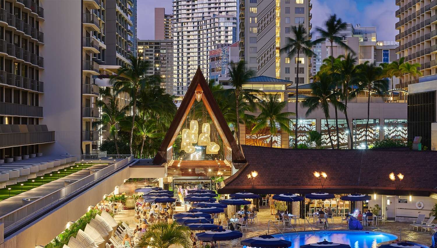 アウトリガー・リーフ・ワイキキ・ビーチ・リゾート (Outrigger Reef Waikiki Beach Resort) -ホノルル-【  2025年最新の料金比較・口コミ・宿泊予約 】- トリップアドバイザー