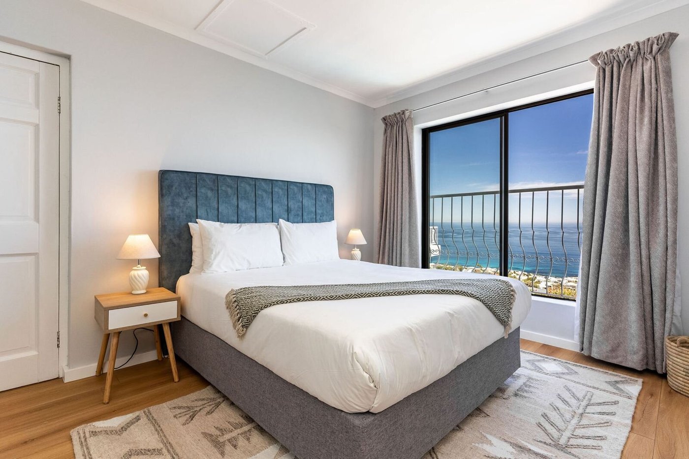 African Views Camps Bay Rooms: Pictures & Reviews - Tripadvisor