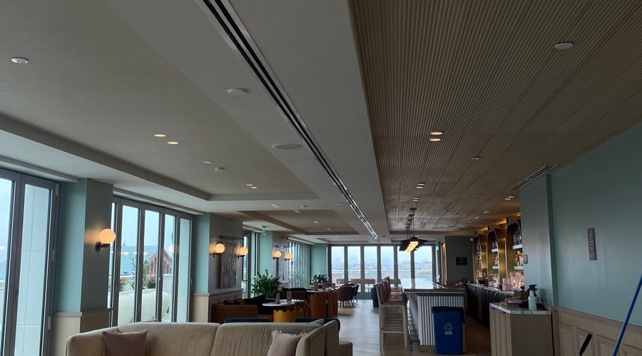 Rooftop bar and lounge 