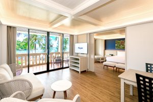 Room & Suite