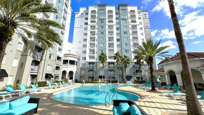 THE POINT HOTEL &amp; SUITES - Updated 2025 Prices &amp; Reviews (Orlando, FL)