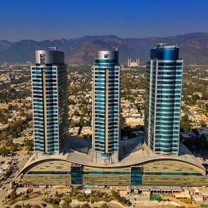 At Mövenpick Islamabad, we are introducing more than just a hotel – we are unveiling a lifestyle. As the first high-rise hotel in the capital, located next to the iconic Centaurus Mall, we offer six distinctive restaurants, luxurious accommodations, a state-of-the-art spa and an unwavering commitment to innovation. Experience the new benchmark in hospitality.