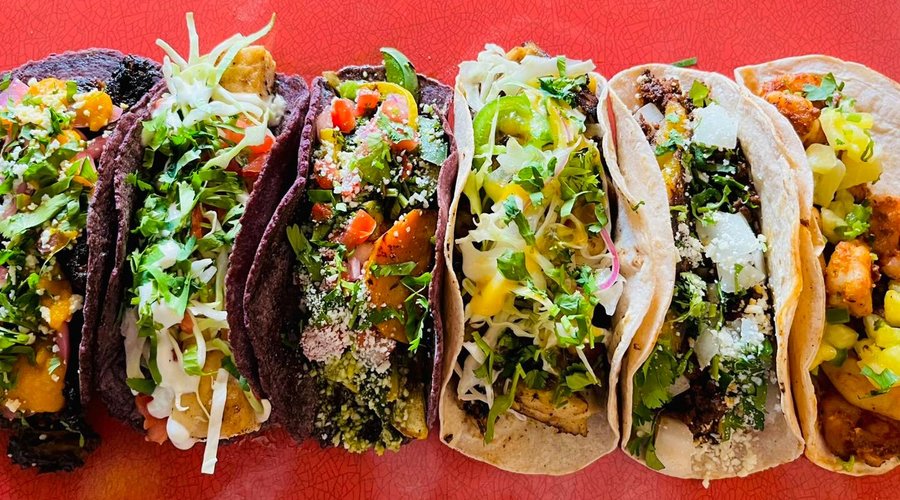 Roosters Tacos & Tequila
