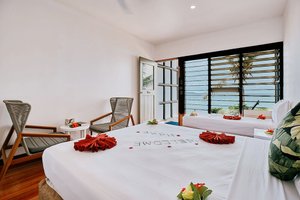 Room & Suite