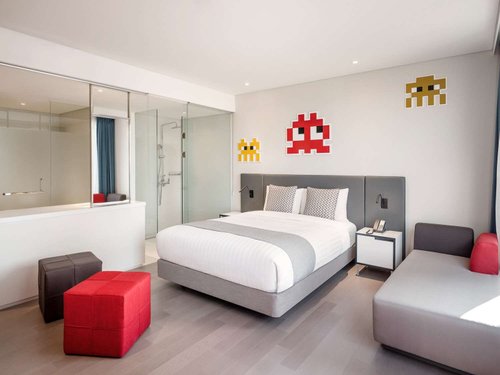 Guest room