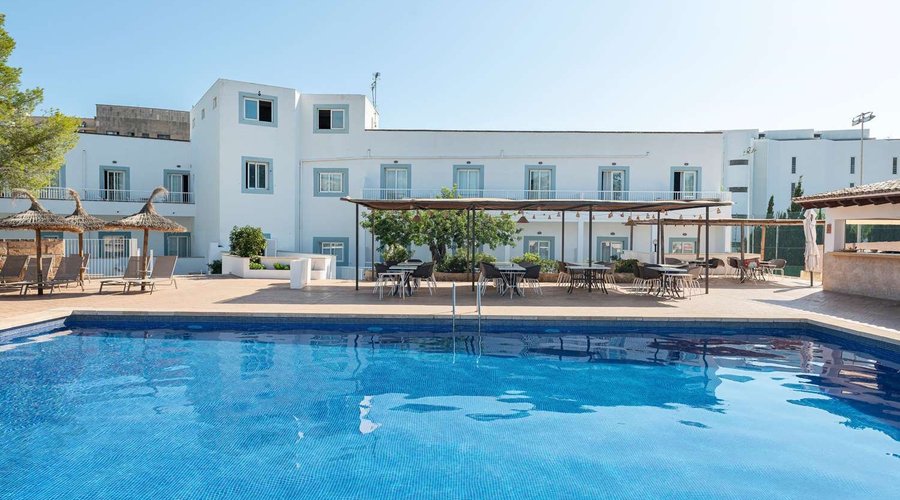 Pool - outdoor