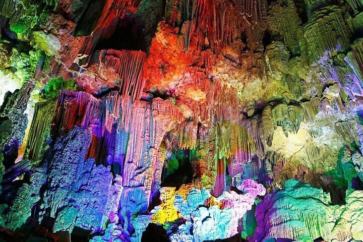 https://dynamic-media-cdn.tripadvisor.com/media/photo-o/2e/88/ce/8b/caption.jpg