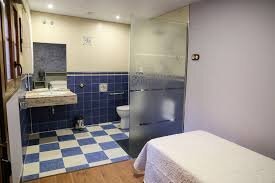también disponemos de habitación para gente con movilidad reducida