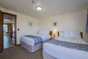 Room & Suite