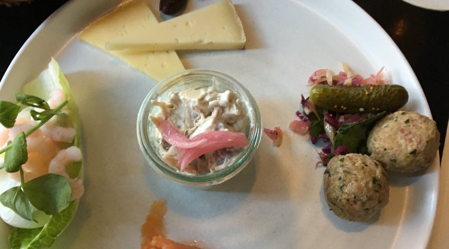 5 course lunch platter with amazing bread