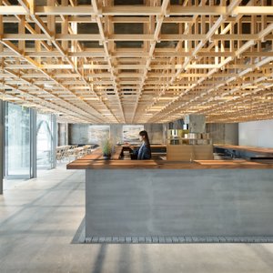 LOBBY（Photo by Takumi Ota）
