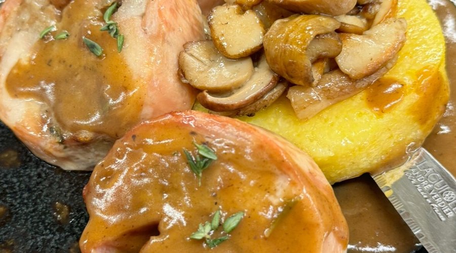 Rollè di Coniglio, Porcini e polenta alla Brace.