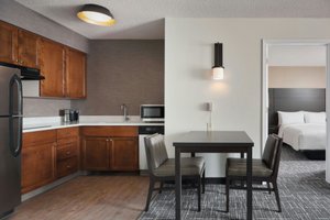Room & Suite