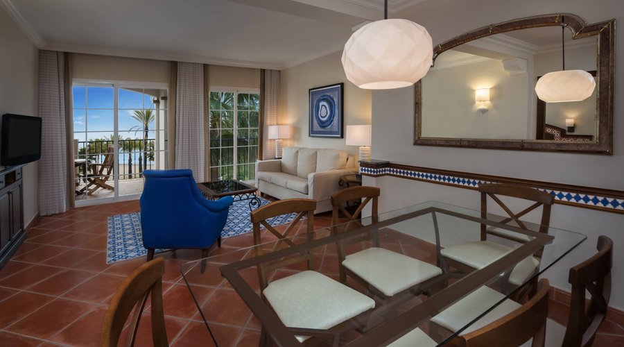 Seafront Apartment - Living & Dining Room