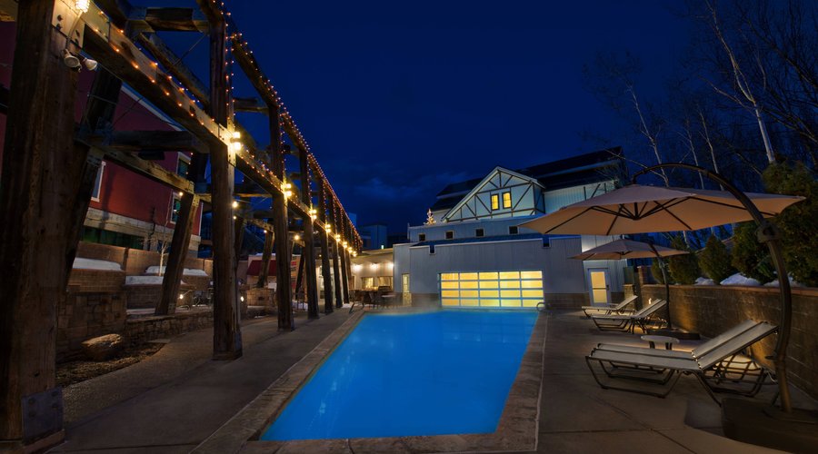 Indoor/Outdoor Pool