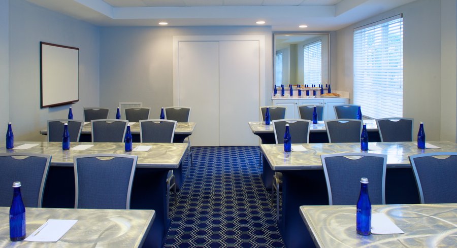 Meeting Room - Classroom Setup