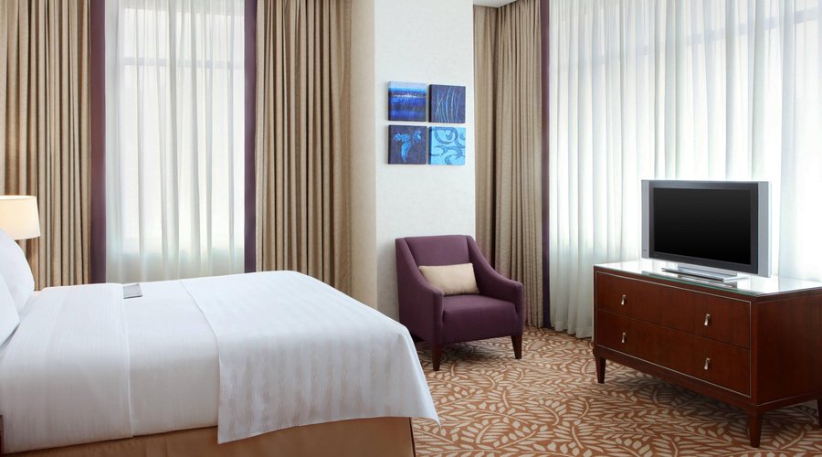 Large Royal Suite
