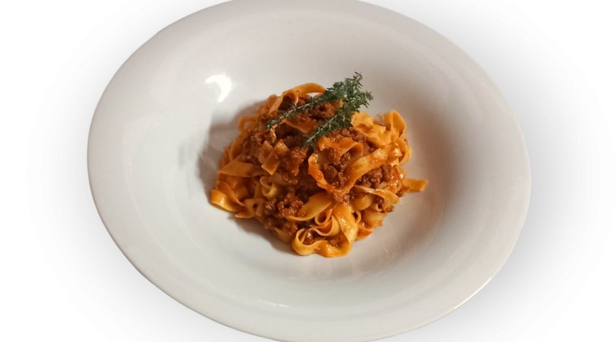 Tagliatelle al ragù di Castato