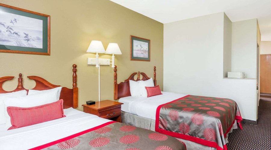 Guest room
