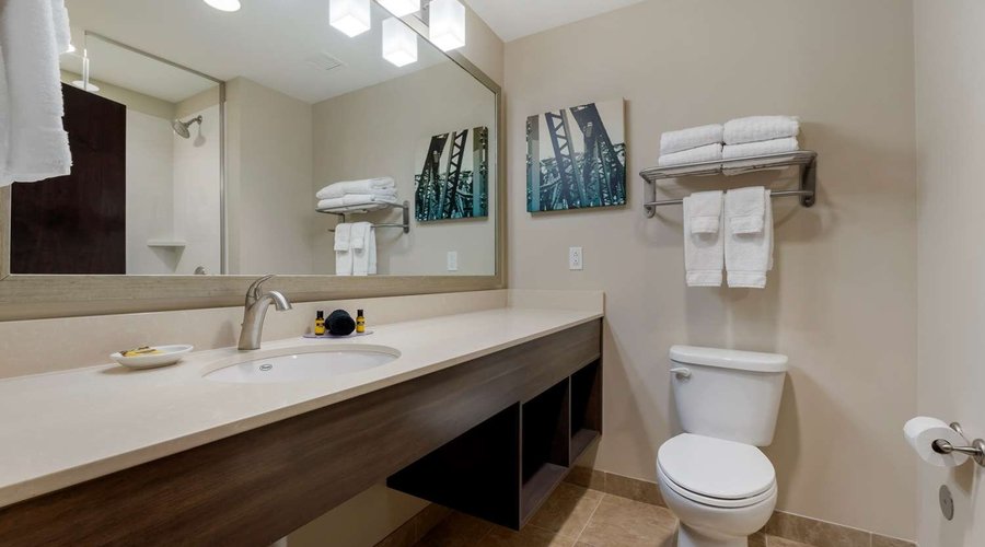 Guest room