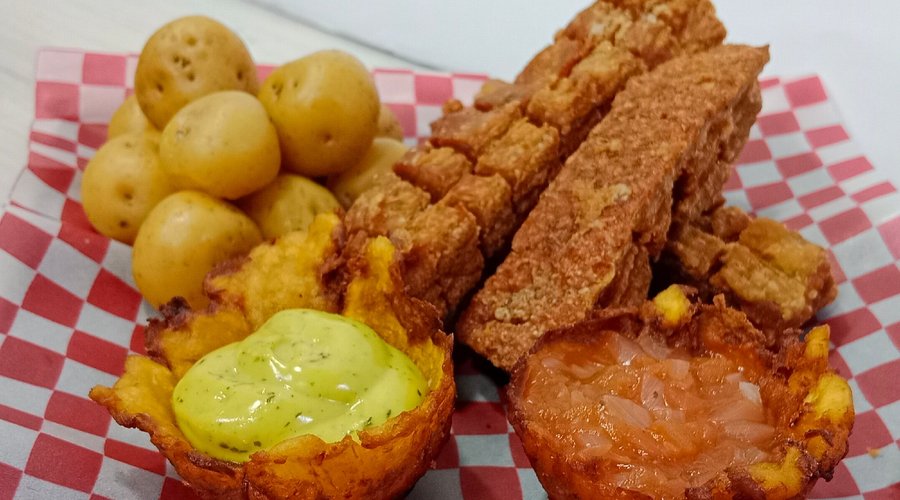 Pulled Pork Burger, chicharrón premium, chicharrón carnudo