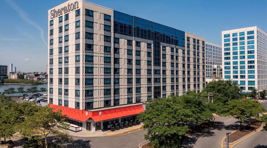 The Sheraton Lincoln Harbor Hotel