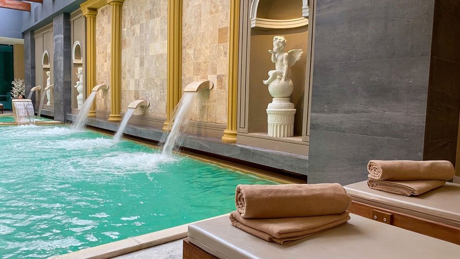 Ferusa Indoor Thermal Pool